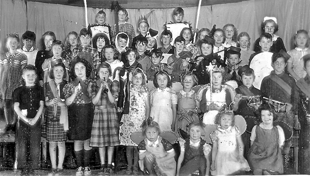 Otisfield schoolchildren, no date