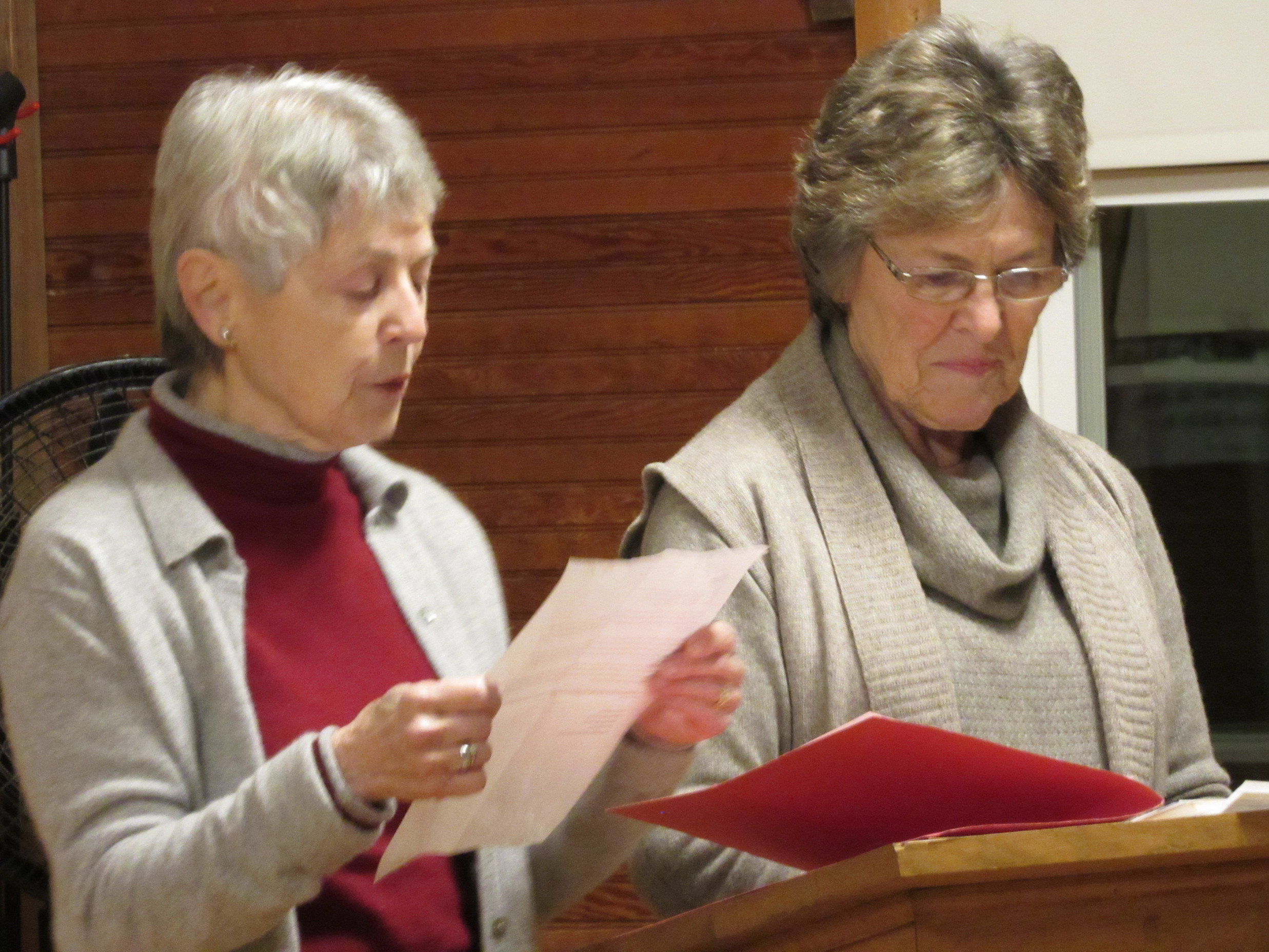 Secretary Jean Pottle and Vice President Callie Zilinsky presenting information at the November 16th, 2017 program on William Spurr