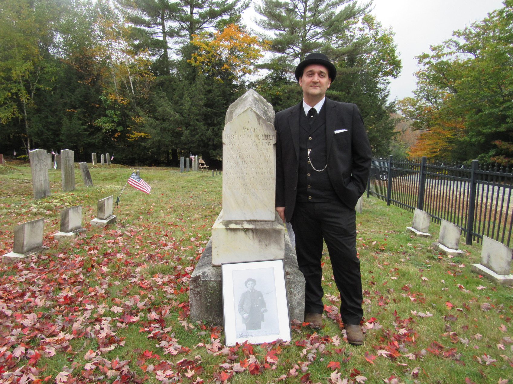Derek Dorr with photo of Joe Holden