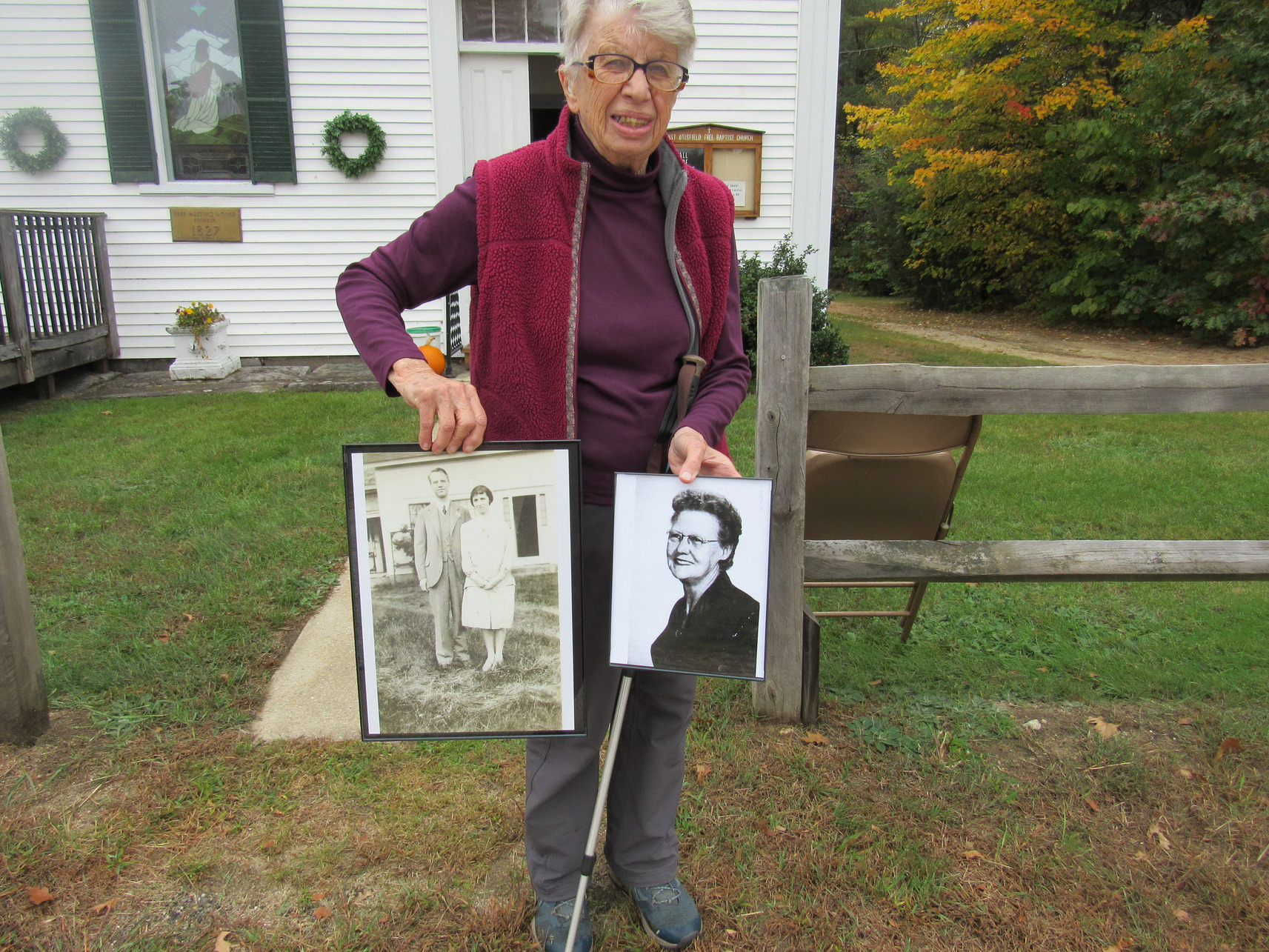 Jean Hankins with photos of Fred Pottle and Olga Bean