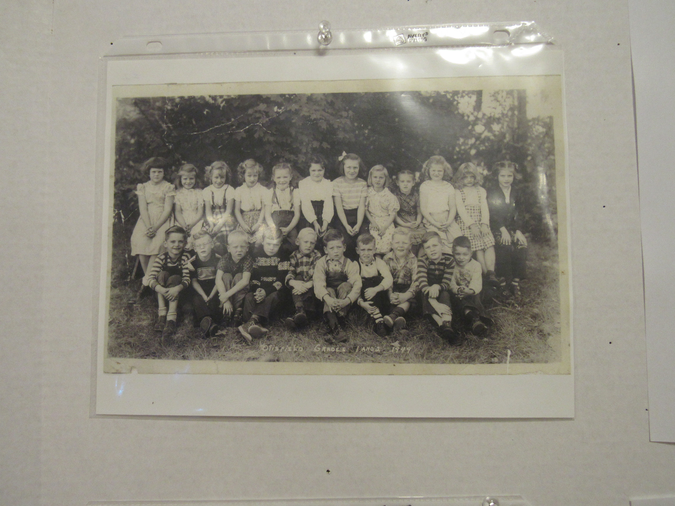 Otisfield grades 1 and 2, 1949. A companion identification sheet records the names associated with this photograph.